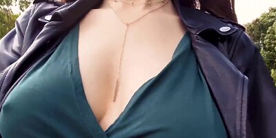 Boobwalk: Chilly Weather