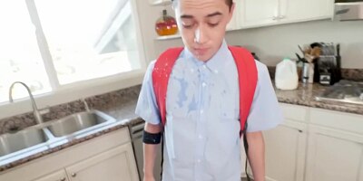 BANGBROS - Juan El Caballo Loco Borrows Milk From His Busty MILF Neighbor