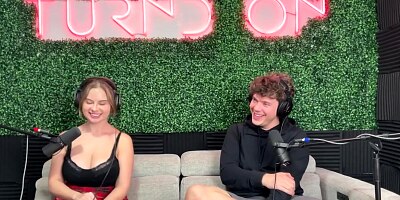 Brandy Renee Turnd On Podcast - Big Tits Amateur, Tesla Sex, Onlyfans Star