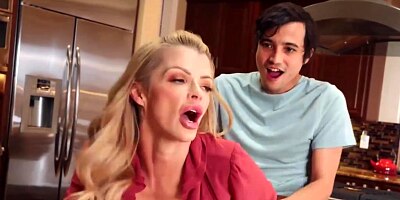 Brazzers - Busty MILF Joslyn James gets fucked hard by her sons friend