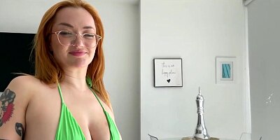 Perfect Step Mom Has Fun in Miami - Emma Magnolia - MomComesFirst - Alex Adams