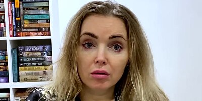 Life hack-if you want to fuck a friend's mom, pretend to be smart.