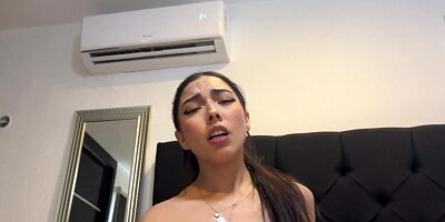 MY GIRLFRIEND MIA STARK MAKE ME A TITFUCK